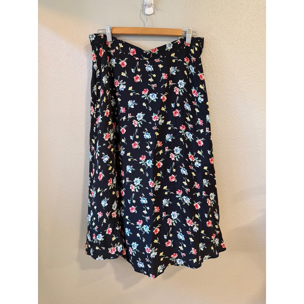 Talbots Floral Midi Skirt Women 14P Black Rayon Vintage Style‎ Petite 14 Petite